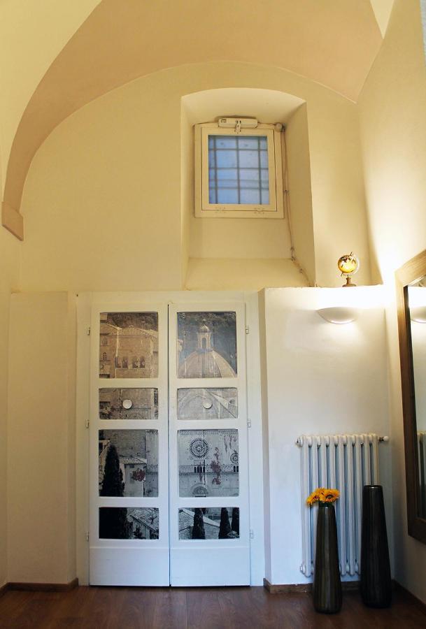 Via Giotto, 5 Apartment อัสซิซี ภายนอก รูปภาพ